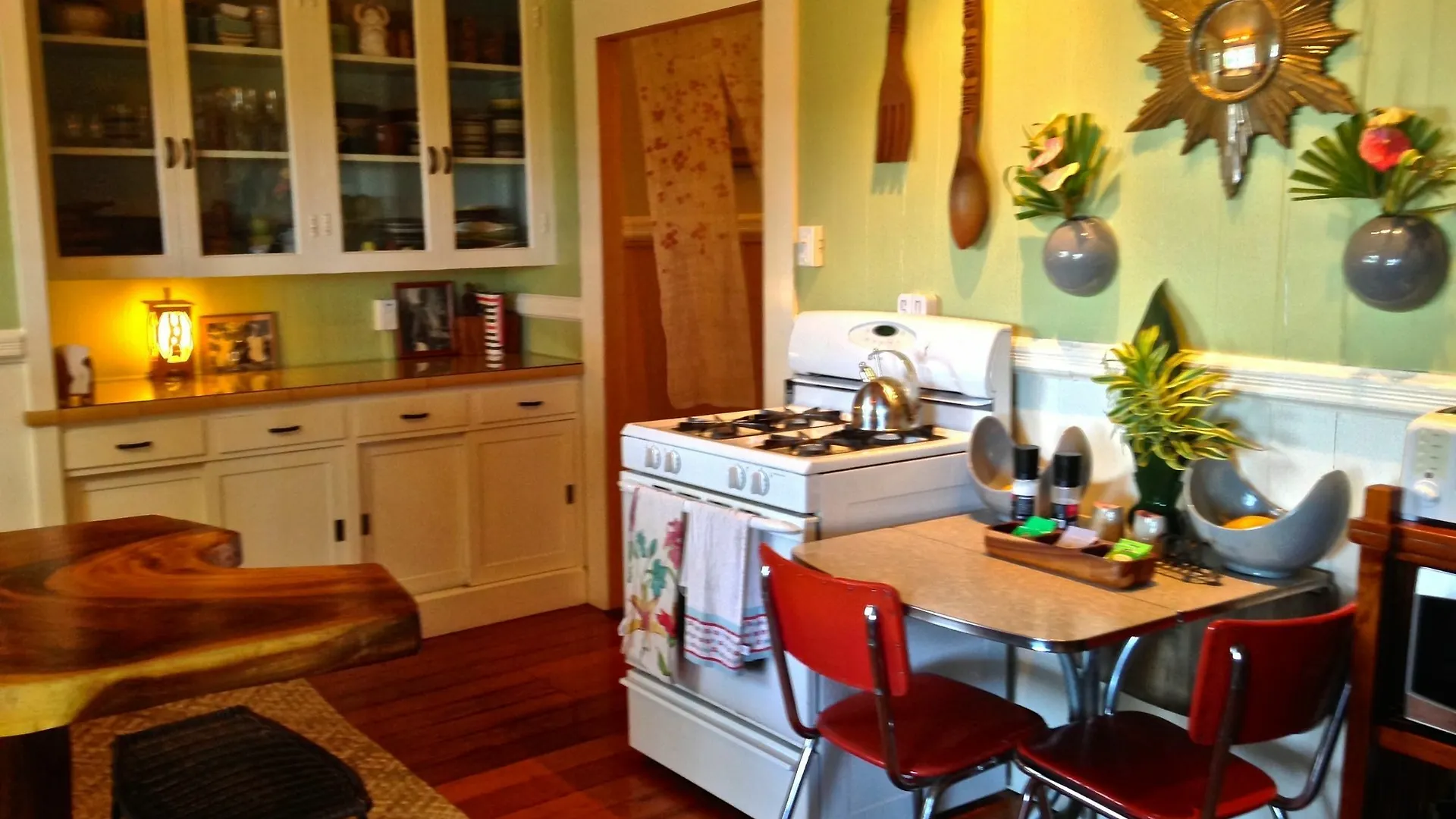 Hotel Hilo Bay Hale Bed And Breakfast