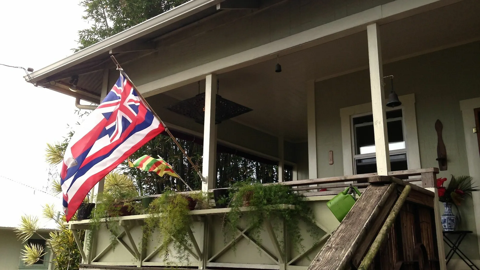 Hilo Bay Hale Bed And Breakfast