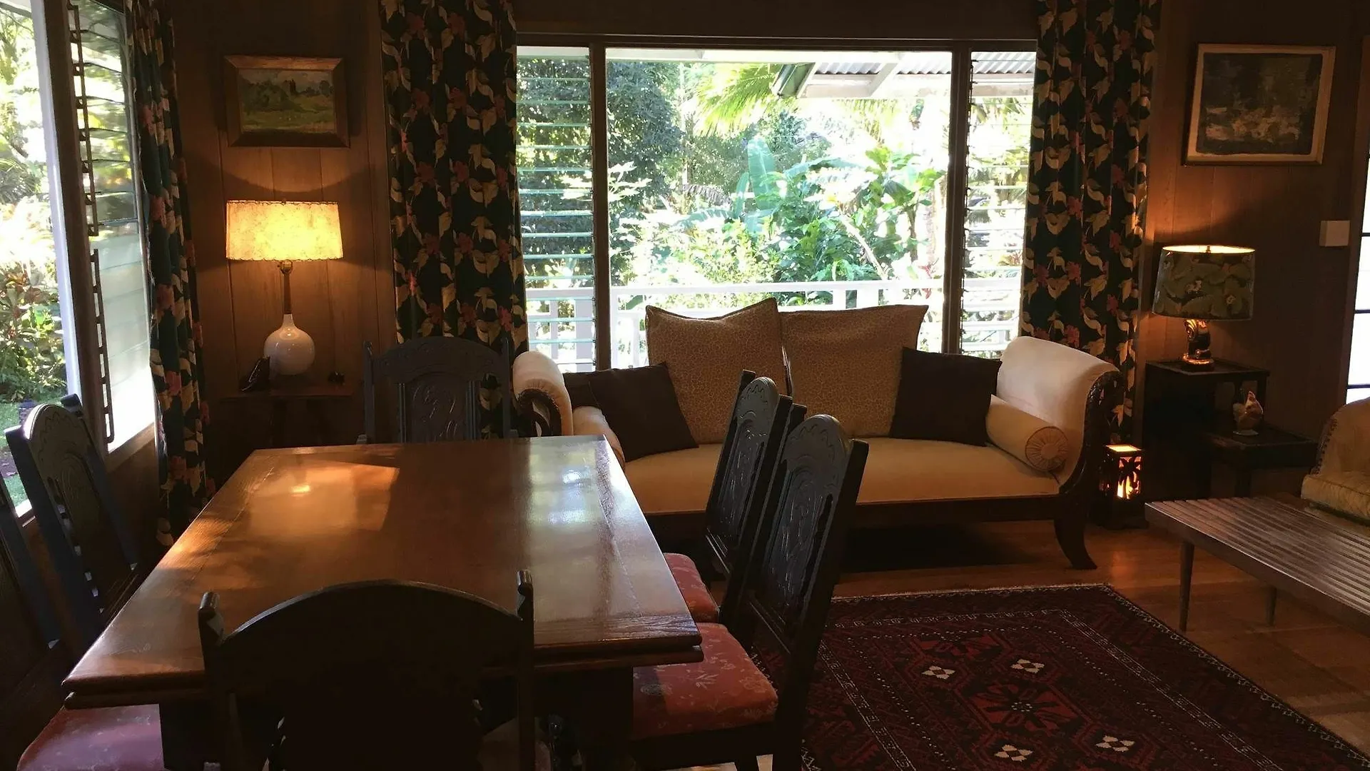 Hilo Bay Hale Bed And Breakfast