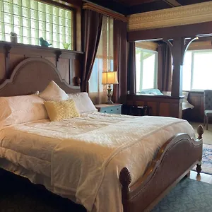 3* Bed & Breakfast Bay Oceanfront